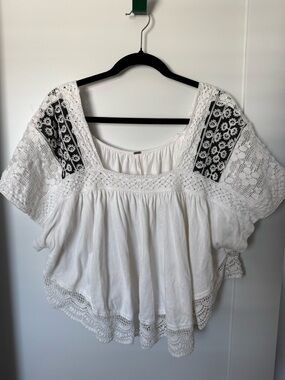 Free People White Crochet Boho Peasant Blouse with Black Embroidery